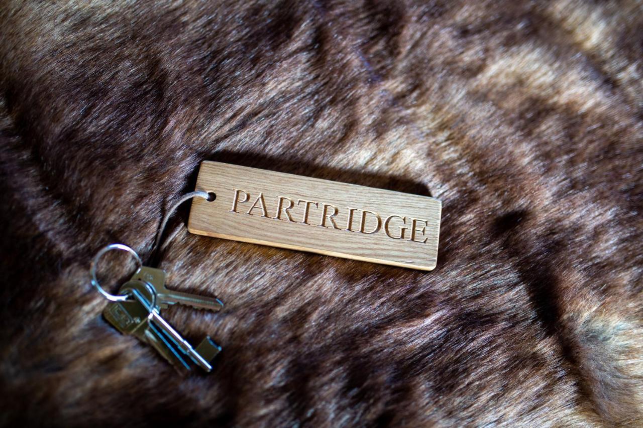 Frasers Egerton  ภายนอก รูปภาพ